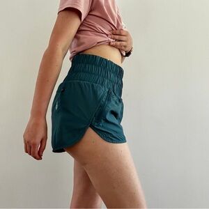 FP Movement Free People green shorts - S